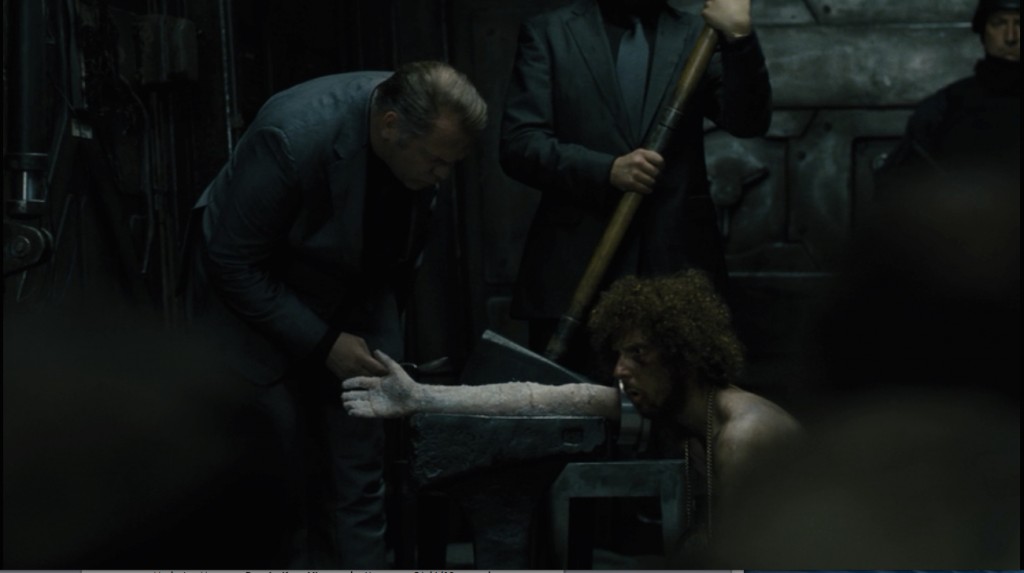 snowpiercer_torture2